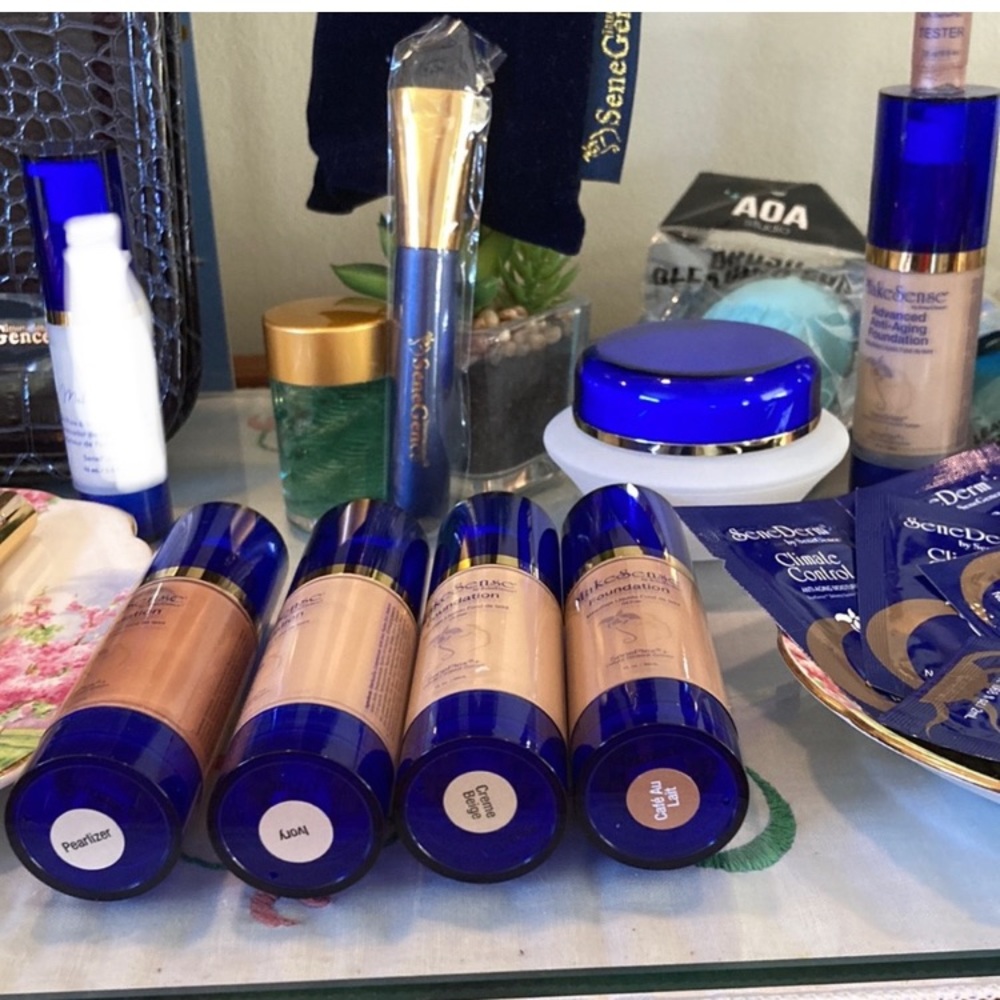 Huge SeneGence bundle SALE plus extra items!! LipSense,ShadowSense, etc - Picture 5 of 11